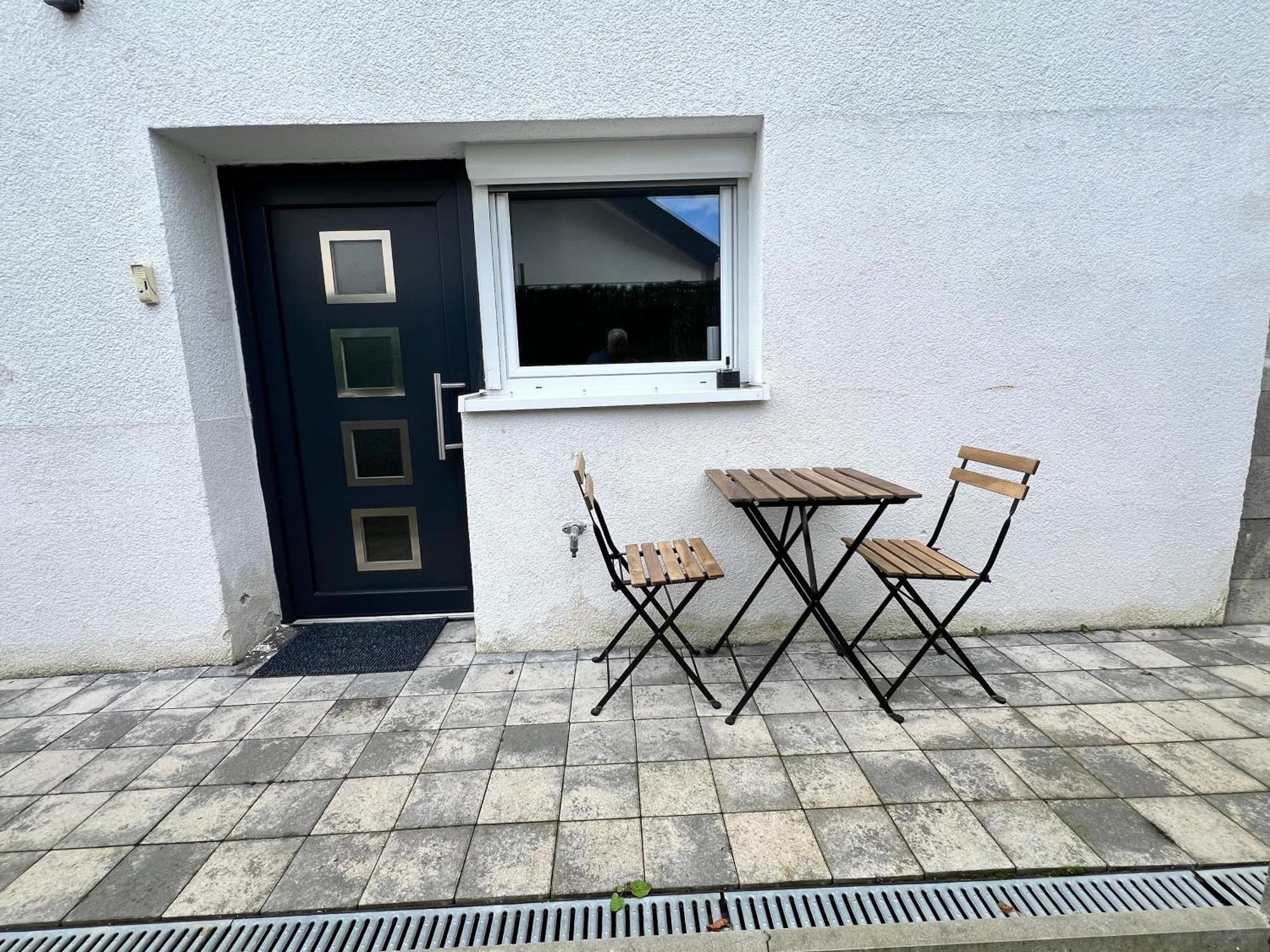 Willkommen In Dagersheim Bei Boeblingen! Gemuetliches 1 Zi Appartement Zum Wohlfuehlen In Einem Angenehmen Umfeld! エクステリア 写真